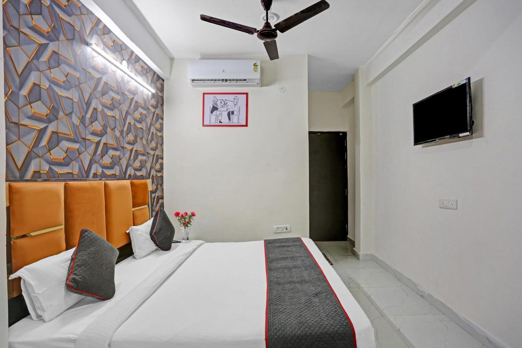Hotel O Heritage Inn Νόιντα Εξωτερικό φωτογραφία